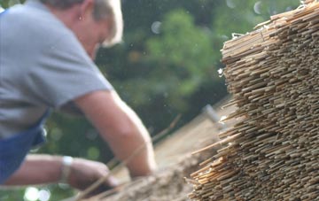 professional Kingston Bagpuize thatchers